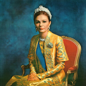 Bas relief de Shahbanou Farah Pahlavi en Marbre 40x40 - Image 4