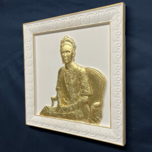Bas relief de Shahbanou Farah Pahlavi en Marbre 40x40 - Image 2